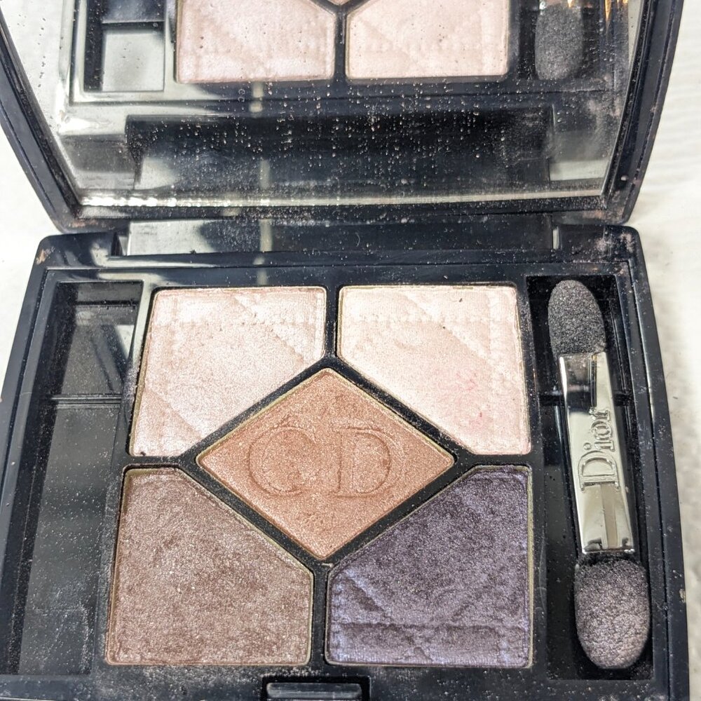 Dior 5 Couleurs Iridescent 809 Petal Shine Eyeshadow Palette‎ Full Size .21 oz - Picture 4 of 10